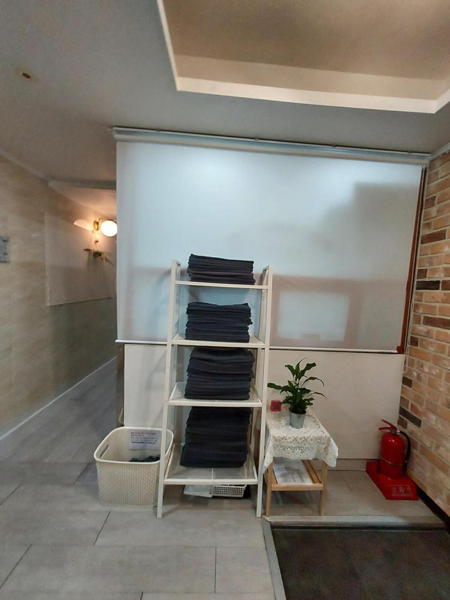 Only For Woman - Sadang House 3rd Floor